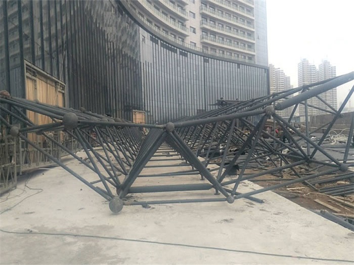 漳州万豪酒店雨棚网架